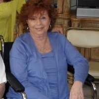 Lorraine Minches
