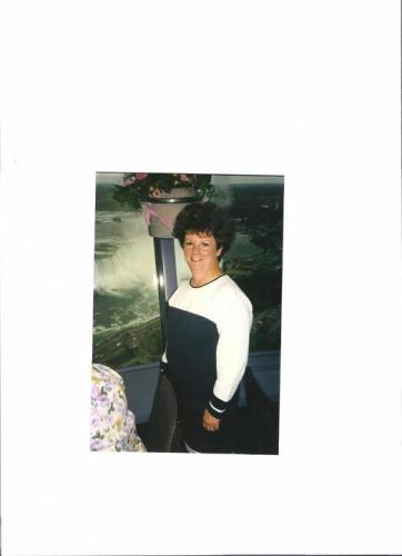 Carolyn Lee
