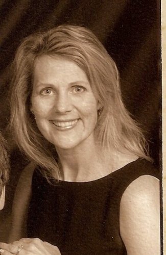 Julie Lawrence
