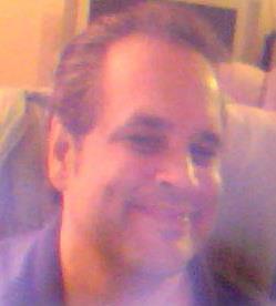 Raymond Hernandez