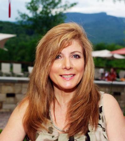 Rhonda Dixon