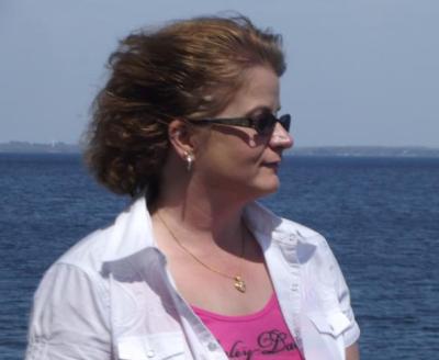 Bonnie Saar