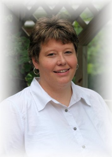 Jacqueline Snavely