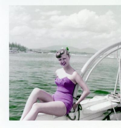 Mimi Rhodes