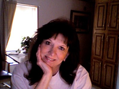 Vicki Decoite
