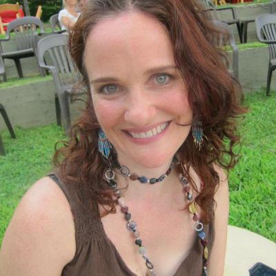 Amanda Glaser