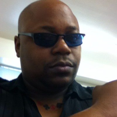 Derrick Holmes