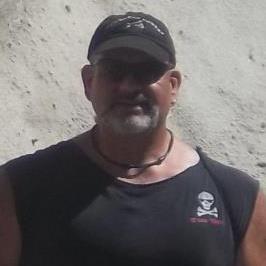 Dennis Loya
