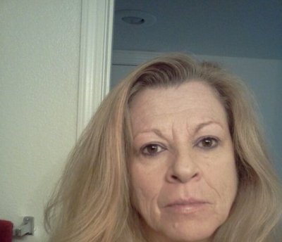 Rhonda Komchai