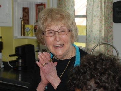 Eunice Kahn