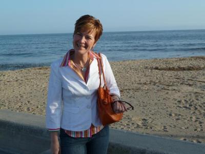 Lora Lindquist