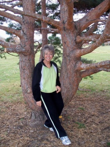 Marilyn Faust