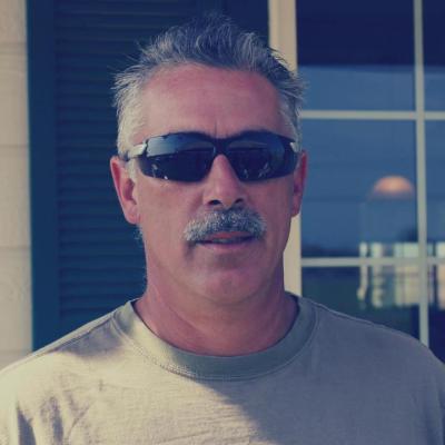 Robert Saunders