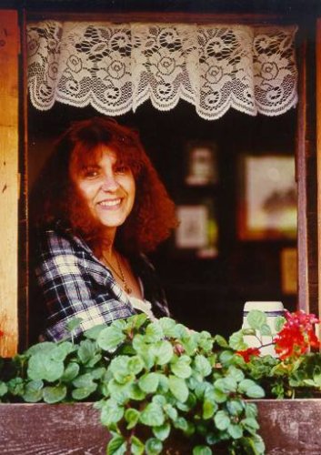 Denise Cardos