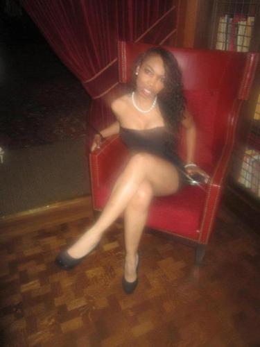 Tanesha Bell