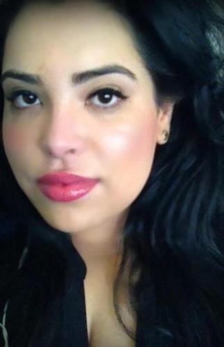 Carla Veloz