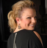 Victoria Nelson