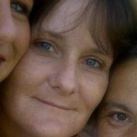 Linda Cosgrove