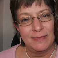 Jolie Dzanbozoff
