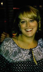 Emma Bourg