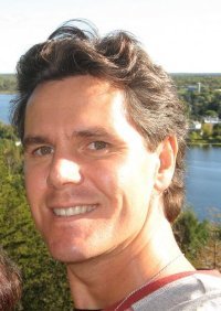 Guy Viau