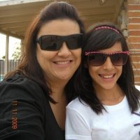 Lorenia Tellez