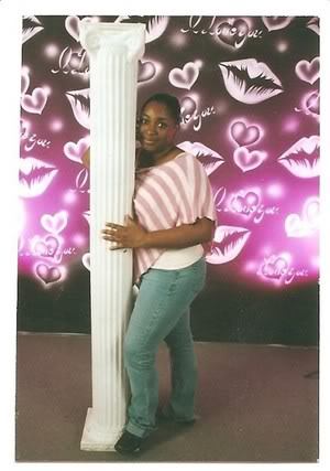 Tenisha Lindsay
