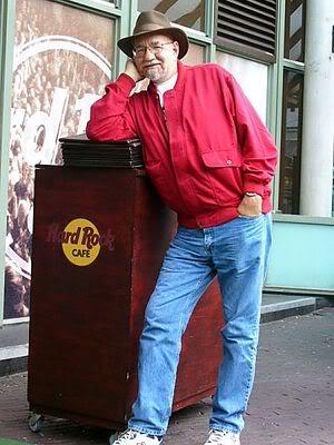 Garnett Edelensmith