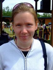 Lori Quam