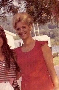 Dolores Moucatel