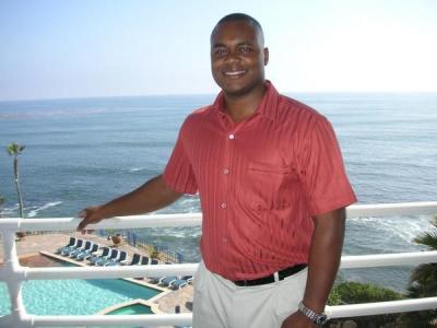 Rell Angton