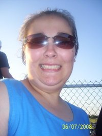 Amanda Groves