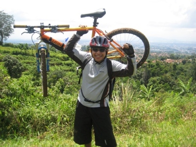 Akhmad Bakir
