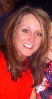 Vicki Warren