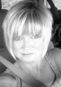 Dina Curtis