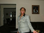 Gloria Knight