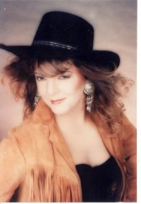Caralyn Bobb