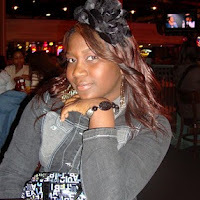 Monique Mccurvinscafe