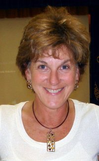 Margery Dellavecchia