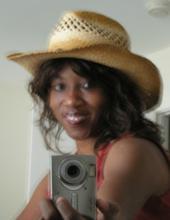 Aundria Glover