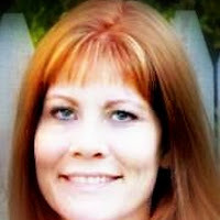 Donna Wealot