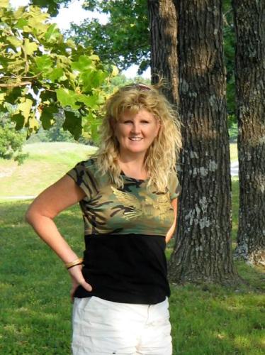 Rhonda Barnes