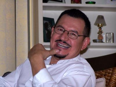 Rogelio Flores