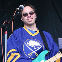 Dennis Luthart