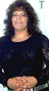 Sonia Holt