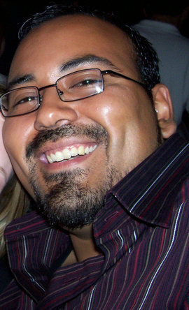 Leo Flores