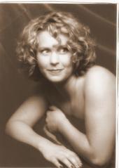 Kerri Lewis
