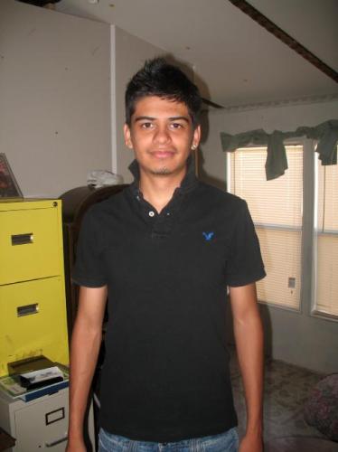 Manuel Flores