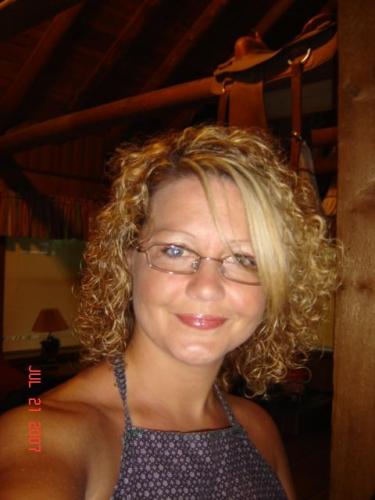 Desirae Dougoud