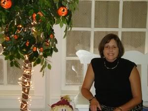 Donna Warren